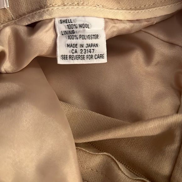 Talbots Tan dress pant, 100% wool, cuffed and lined, Size 2 - Picture 4 of 4
